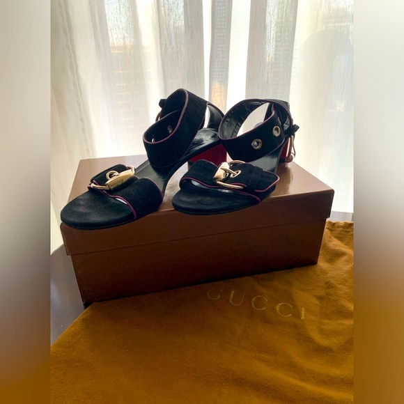Gucci sandals. 7.5 - Picture 1 of 13